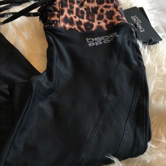 Bebe Sports Workout Capris - Picture 6 of 7